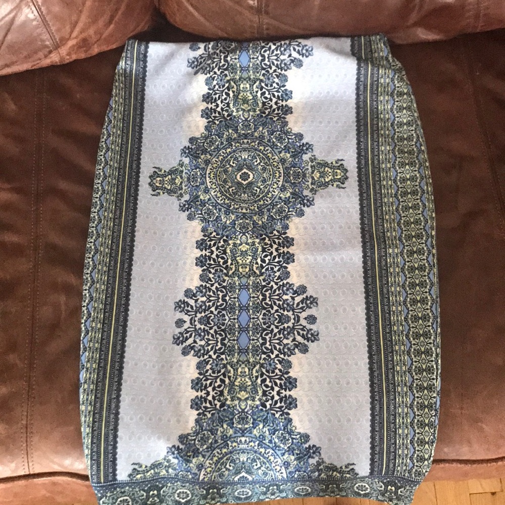 Printed mid calf skirt